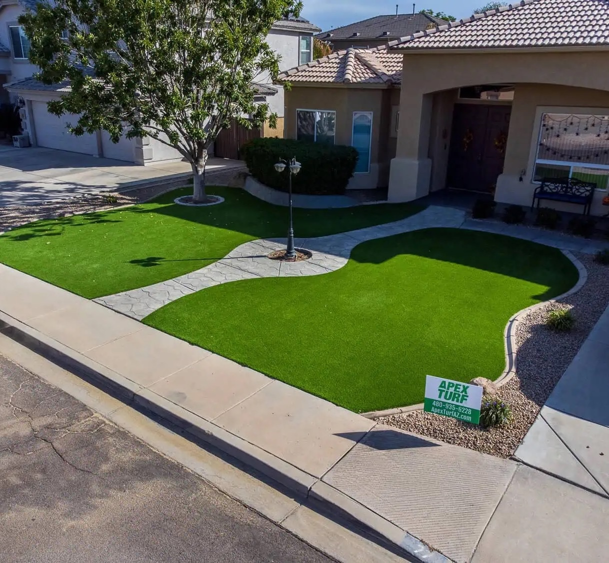 Backyard putting green installation in Richardson